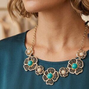 NWT-Stunning Ann Taylor Turquoise and Crystal Filigree Floral Bib Necklace